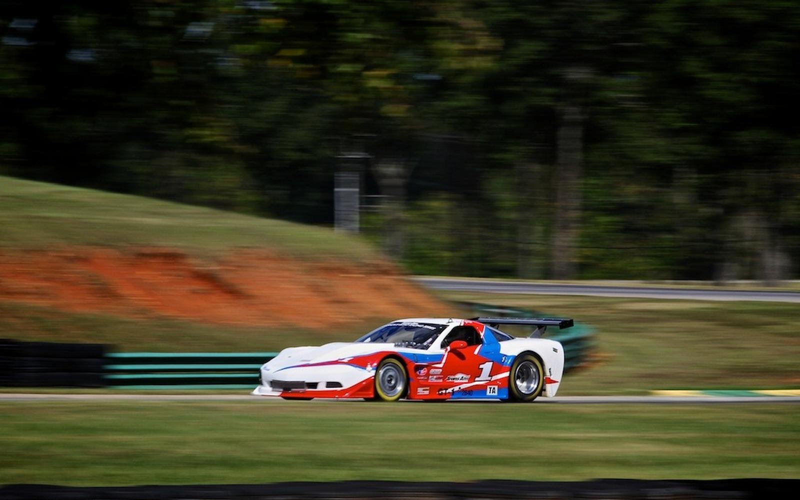 Defending Champion Simon Gregg leads tight TA field in qualifying